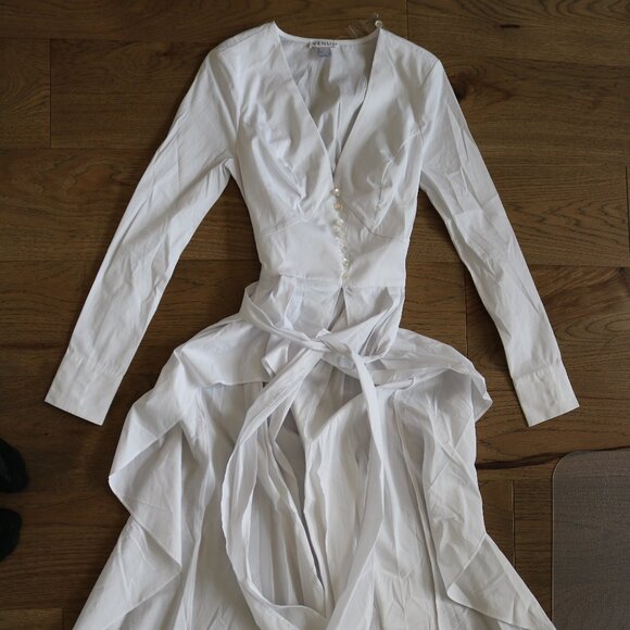 Venus High-low Long Sleeve White Dress - Picture 2 of 3